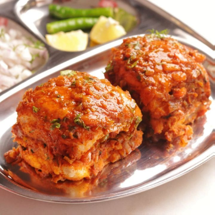 Butter masala pav 