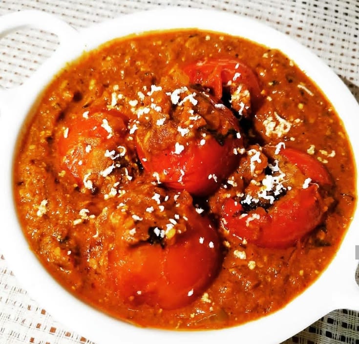 ભરેલા ટામેટા